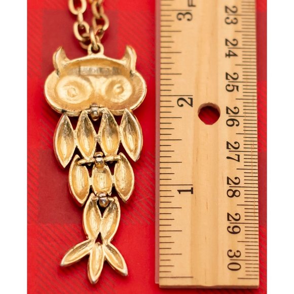 Vintage Mid Century Owl Gold Tone Pendant Necklace by Avon 25 Inches - O4 - Picture 3 of 3